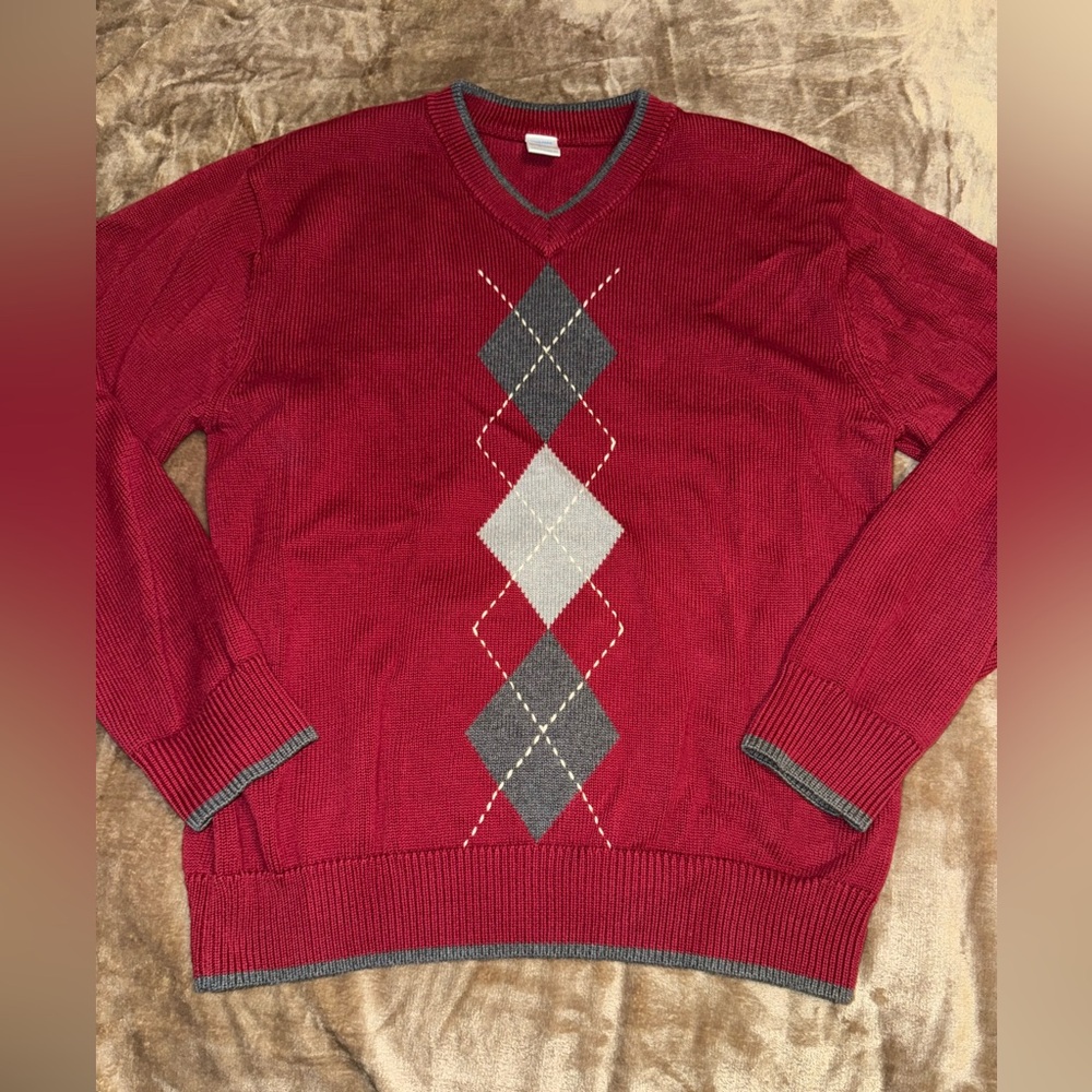 Gymboree Men's V-Neck Sweater in Red and Gray Argyle 100% cotton